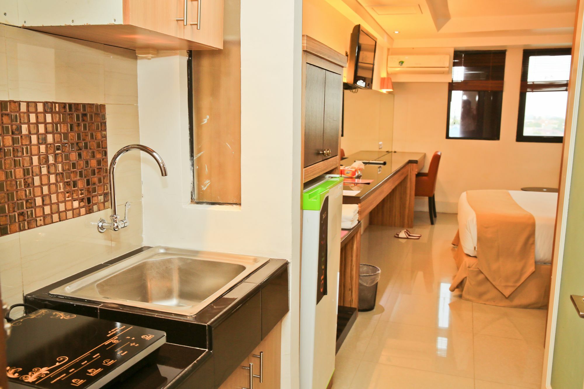 Kyo Serviced Apartment Cilandak  Экстерьер фото