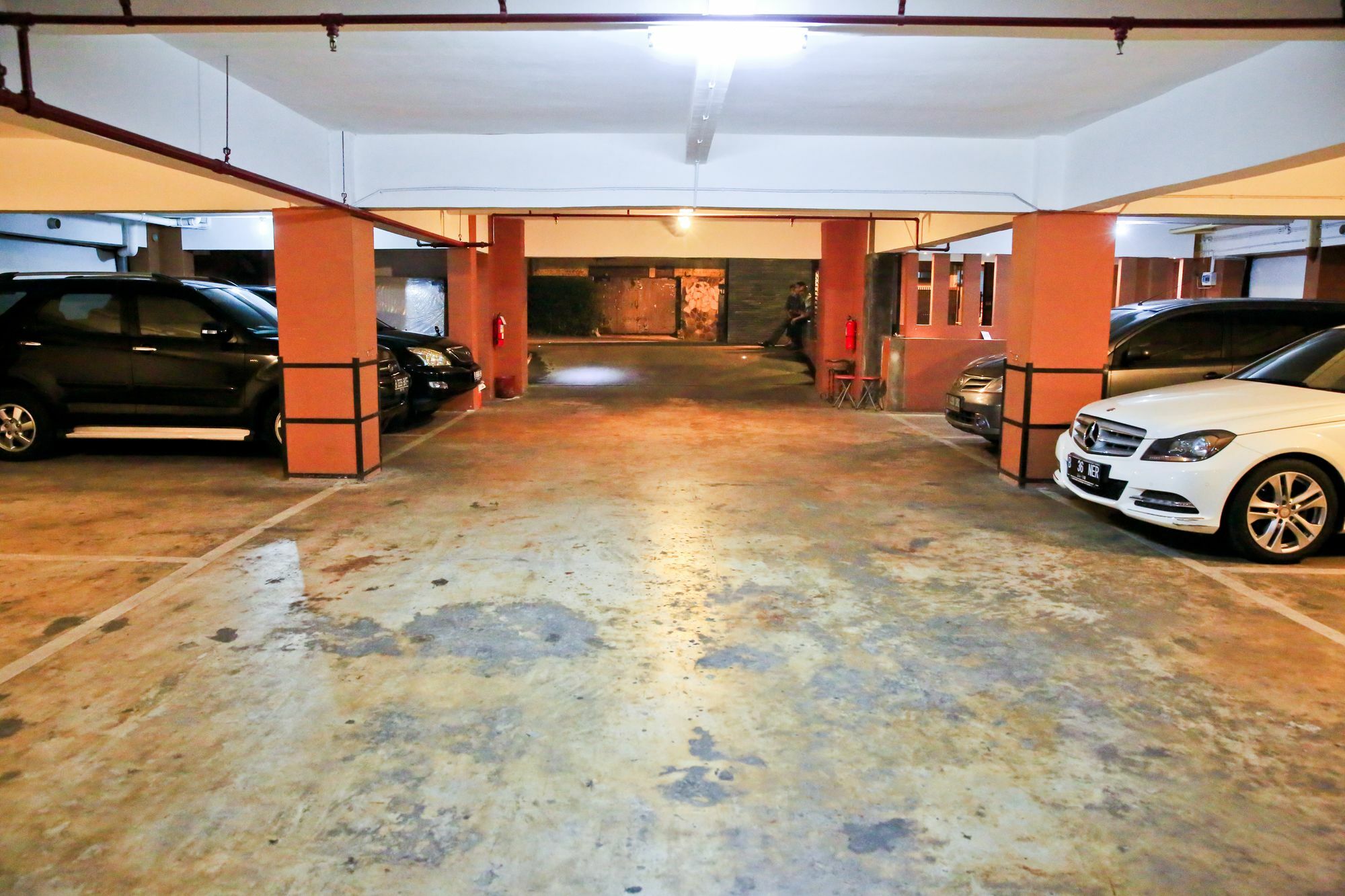 Kyo Serviced Apartment Cilandak  Экстерьер фото
