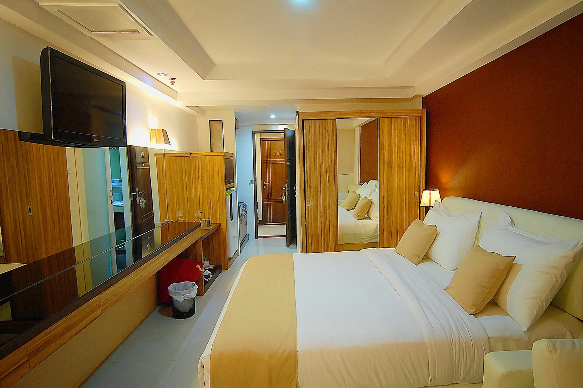 Kyo Serviced Apartment Cilandak  Экстерьер фото